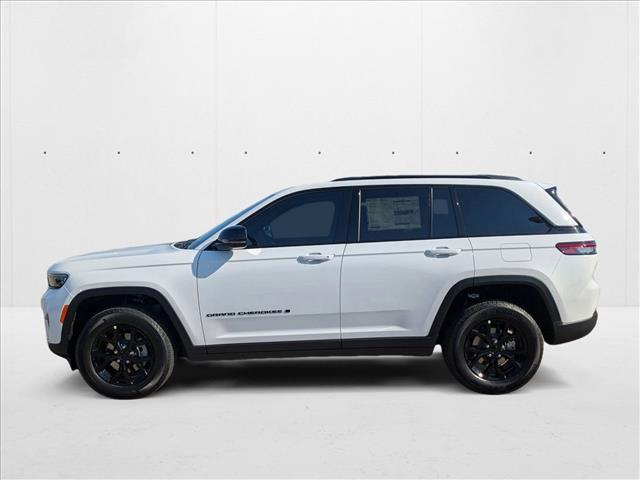 new 2025 Jeep Grand Cherokee car, priced at $38,790