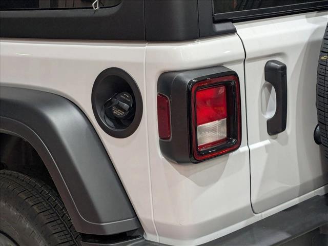 new 2026 Jeep Wrangler car, priced at $43,671