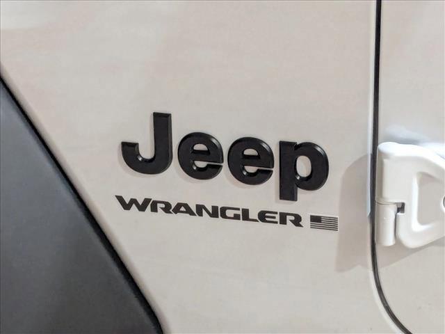 new 2026 Jeep Wrangler car, priced at $43,671