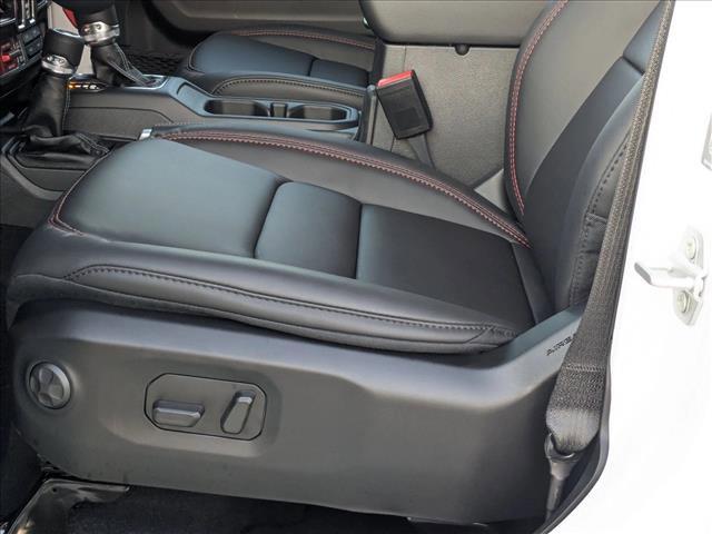 new 2026 Jeep Wrangler car, priced at $58,991