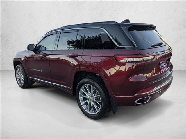 used 2024 Jeep Grand Cherokee car, priced at $44,495