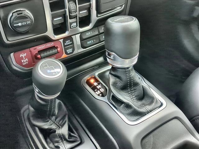 used 2025 Jeep Gladiator car, priced at $46,003