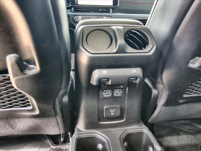 used 2025 Jeep Gladiator car, priced at $46,003