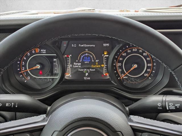 new 2025 Jeep Gladiator car, priced at $45,001