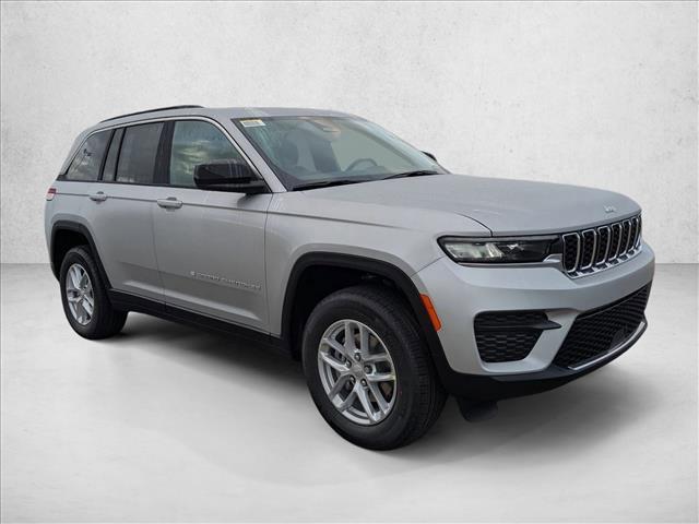 new 2025 Jeep Grand Cherokee car, priced at $32,573