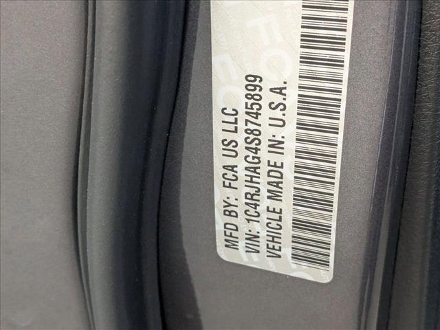 new 2025 Jeep Grand Cherokee car, priced at $37,370