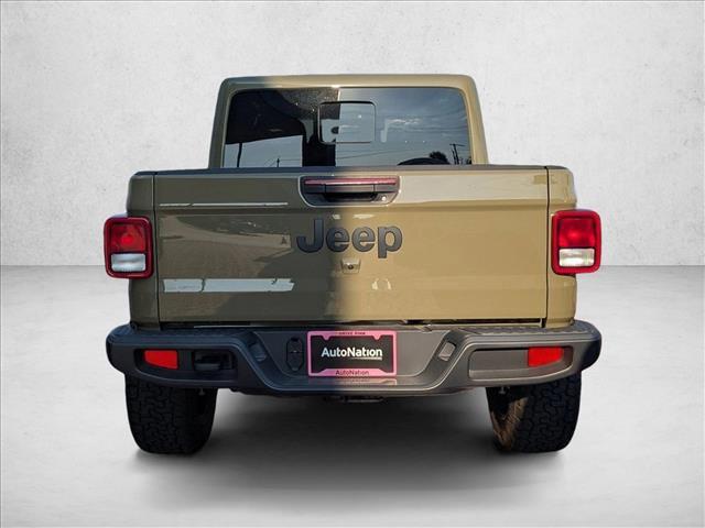 new 2025 Jeep Gladiator car, priced at $48,186