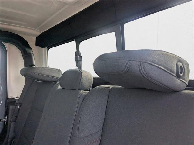 new 2025 Jeep Gladiator car, priced at $47,212