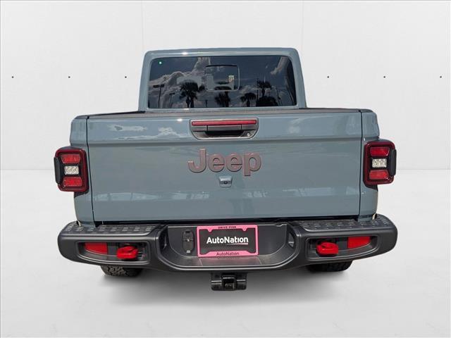 new 2025 Jeep Gladiator car, priced at $47,212