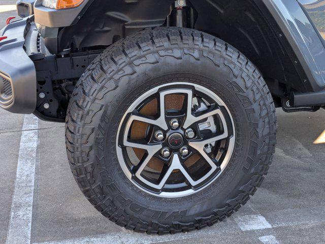 new 2025 Jeep Gladiator car, priced at $47,212