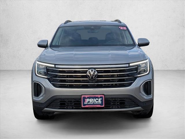 used 2025 Volkswagen Atlas car, priced at $28,467