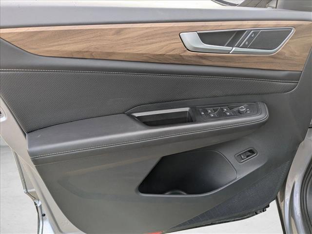 used 2025 Volkswagen Atlas car, priced at $28,467