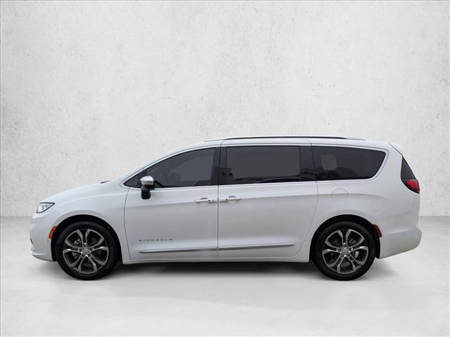 used 2025 Chrysler Pacifica car, priced at $41,495