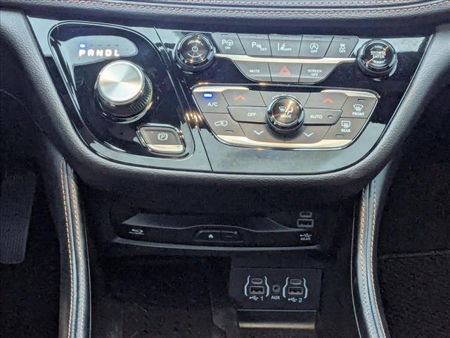 used 2025 Chrysler Pacifica car, priced at $41,495