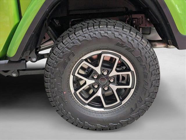 new 2025 Jeep Gladiator car, priced at $47,212