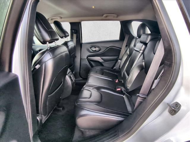 used 2019 Jeep Cherokee car, priced at $19,496