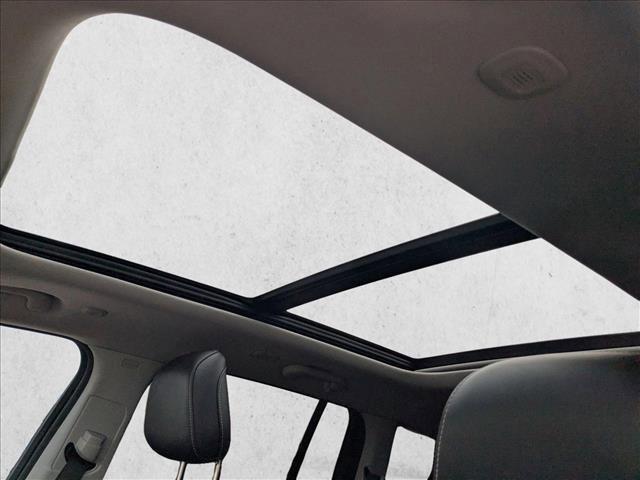 used 2023 Jeep Grand Cherokee car, priced at $27,994