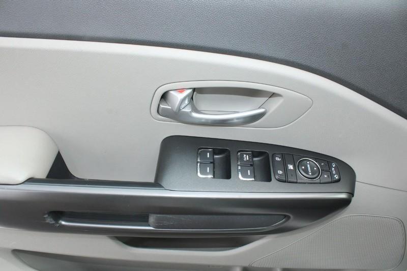 used 2017 Kia Sedona car, priced at $5,985