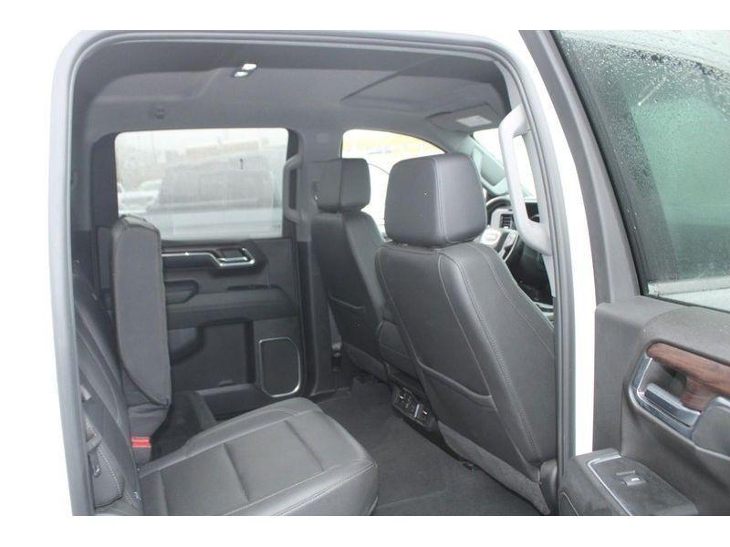 used 2024 GMC Sierra 1500 car, priced at $43,677