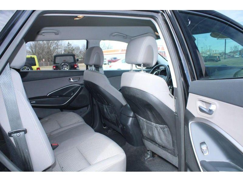 used 2019 Hyundai Santa Fe XL car, priced at $14,995