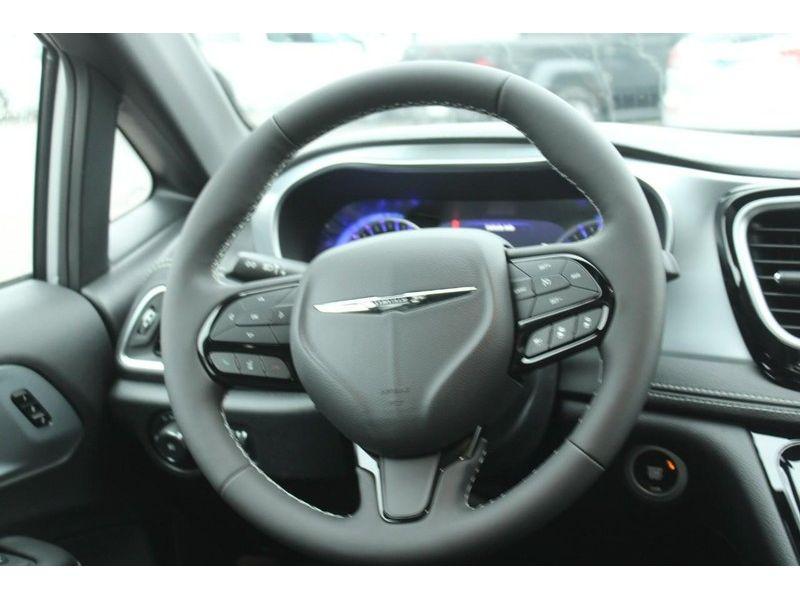 new 2026 Chrysler Pacifica car, priced at $56,435