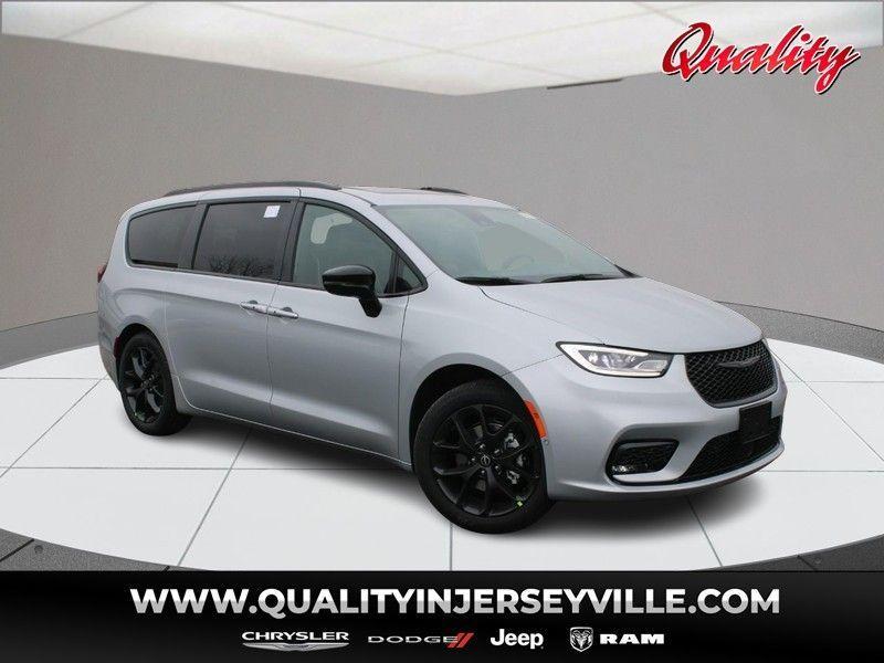 new 2026 Chrysler Pacifica car, priced at $56,435