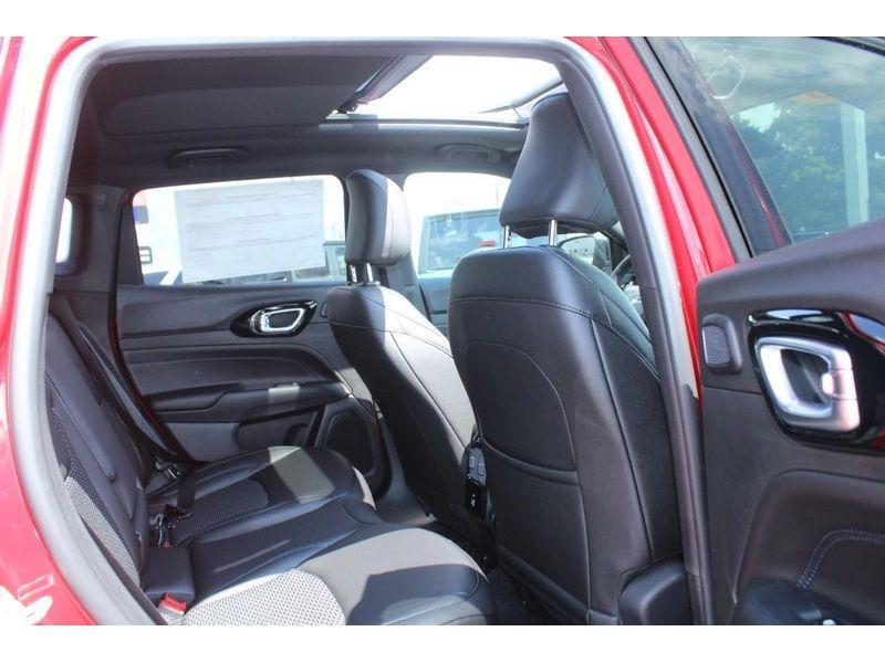 new 2025 Jeep Compass car, priced at $36,995