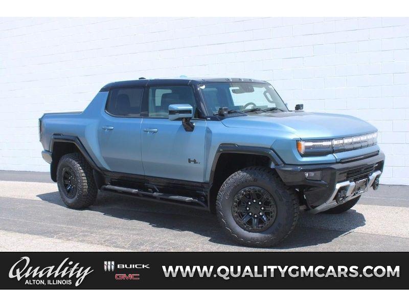 new 2024 GMC HUMMER EV Pickup car