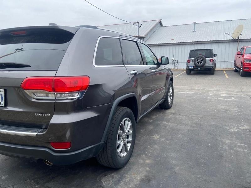 used 2015 Jeep Grand Cherokee car, priced at $10,985