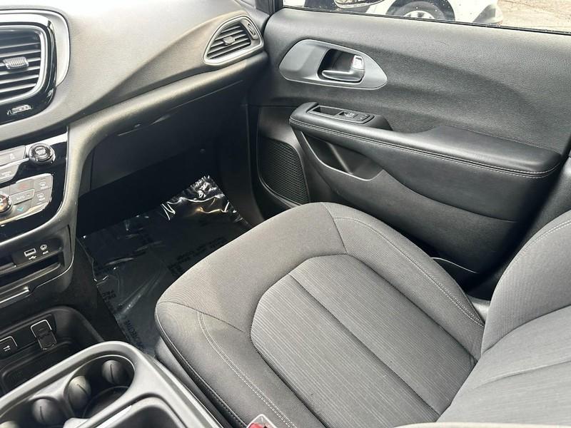 used 2019 Chrysler Pacifica car, priced at $18,777
