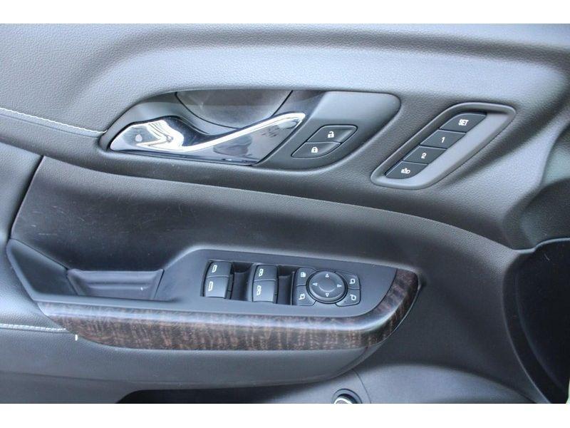 used 2022 GMC Acadia car, priced at $34,985