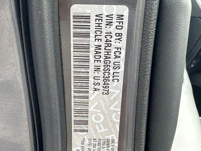 new 2025 Jeep Grand Cherokee car