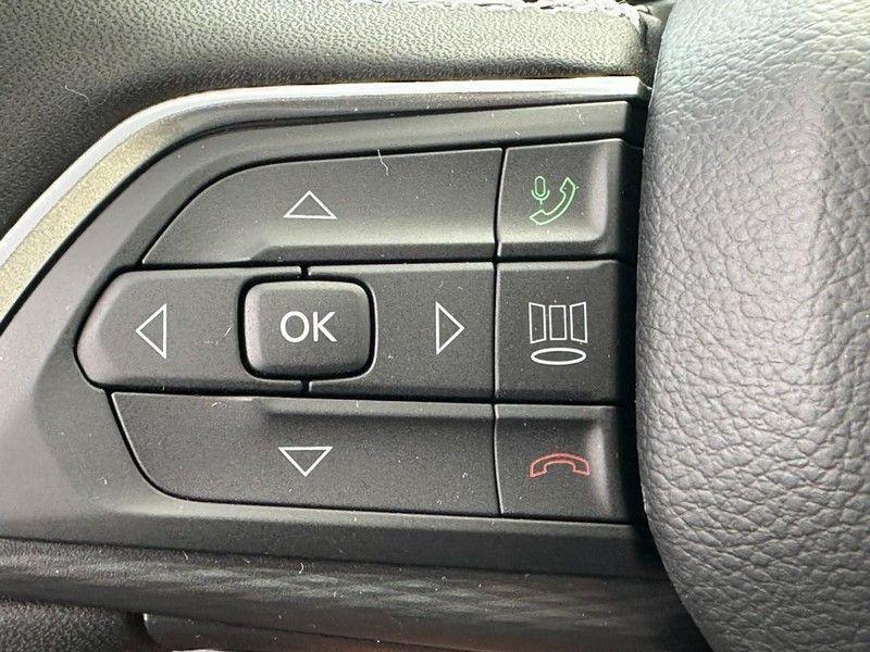 new 2025 Jeep Grand Cherokee car