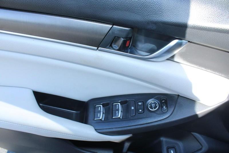 used 2018 Honda Accord Hybrid car, priced at $15,477