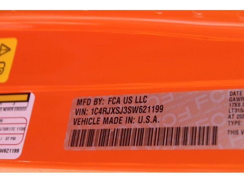 new 2025 Jeep Wrangler car