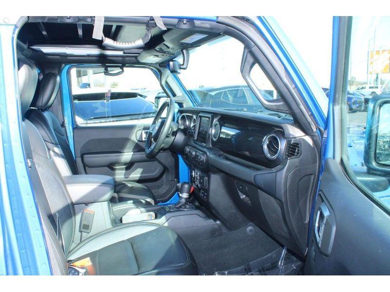 used 2022 Jeep Wrangler Unlimited car, priced at $29,197