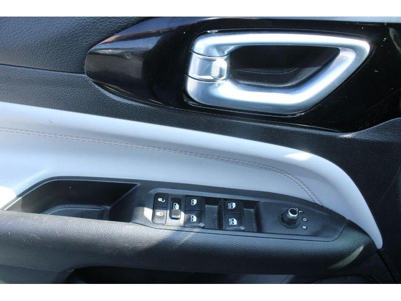 used 2024 Jeep Compass car, priced at $24,487