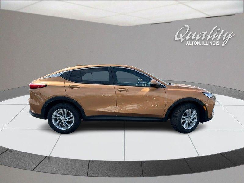 new 2025 Buick Envista car