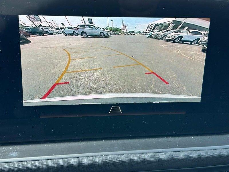 new 2025 Buick Envista car