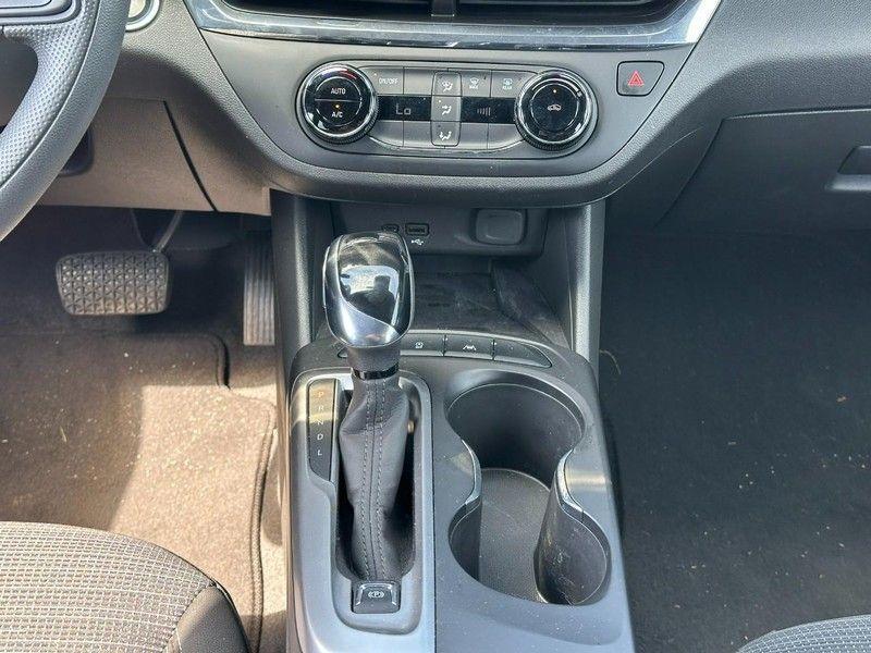 new 2025 Buick Envista car