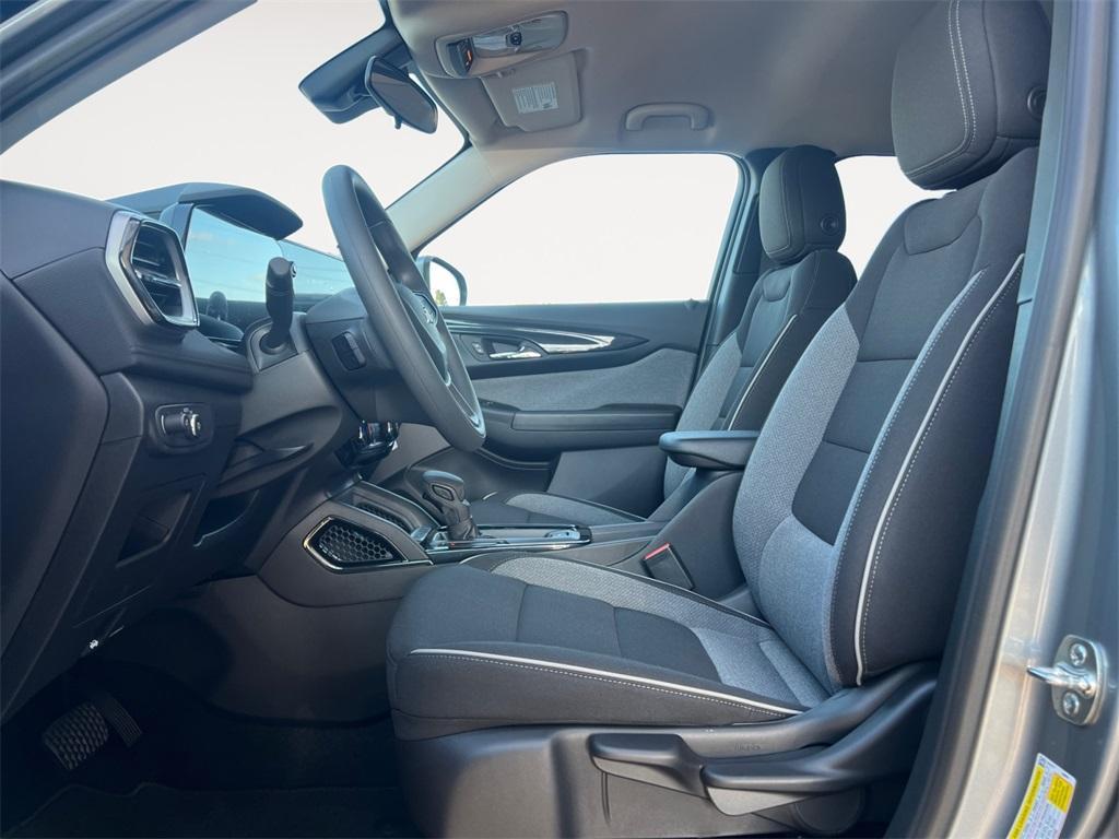 new 2026 Chevrolet TrailBlazer car, priced at $25,978