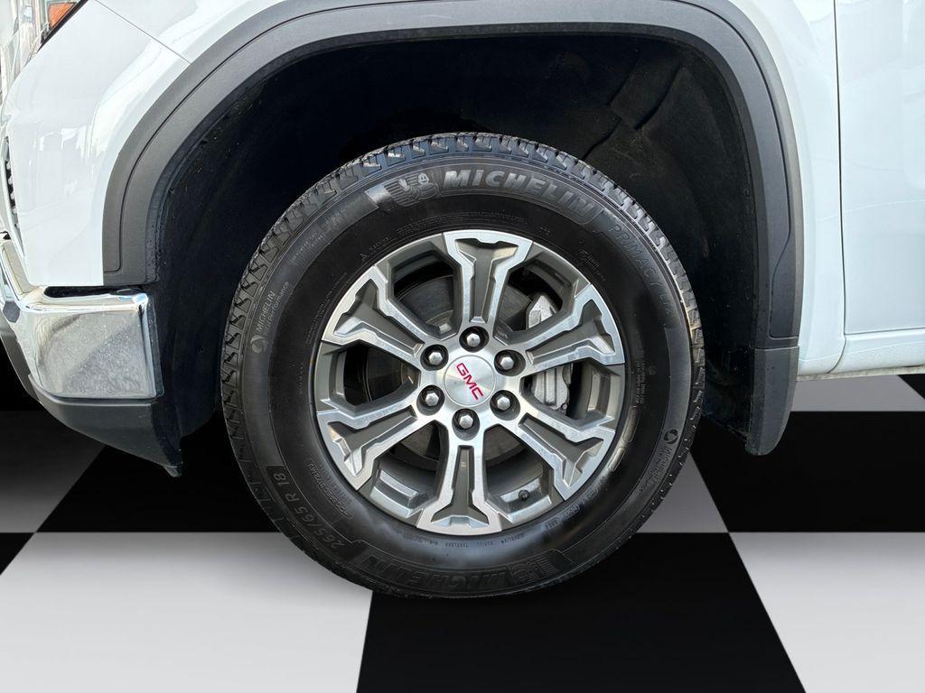 used 2024 GMC Sierra 1500 car, priced at $39,651
