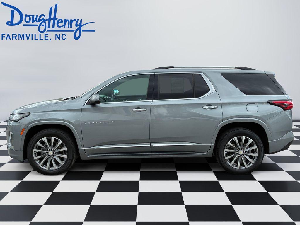 used 2023 Chevrolet Traverse car, priced at $34,795