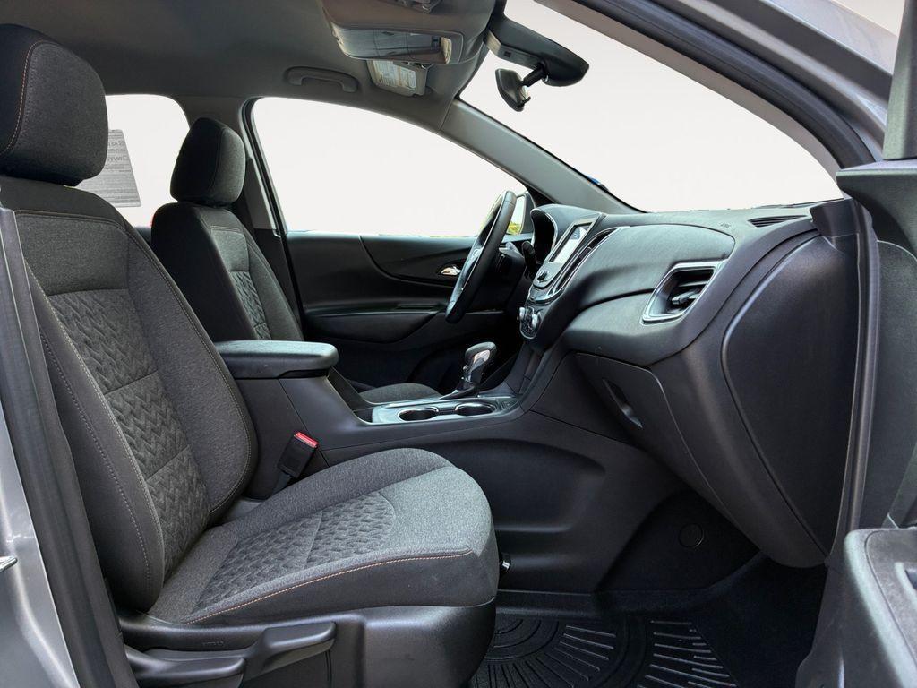 used 2024 Chevrolet Equinox car, priced at $23,268