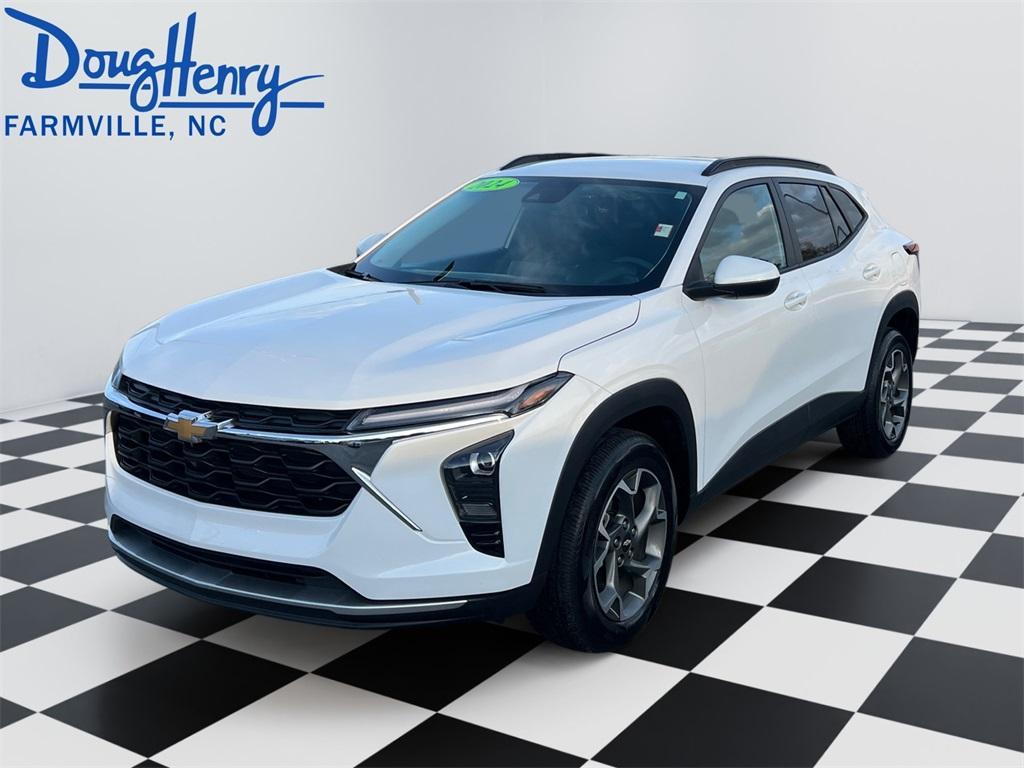 used 2024 Chevrolet Trax car, priced at $21,000