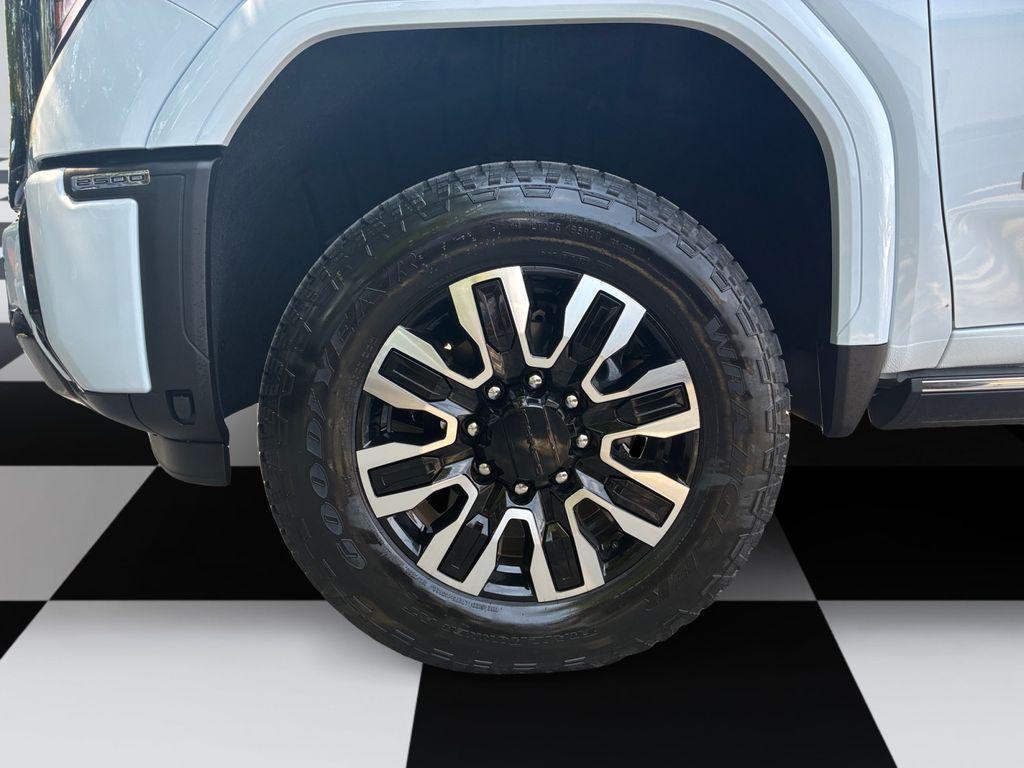 new 2026 GMC Sierra 2500 car, priced at $99,625