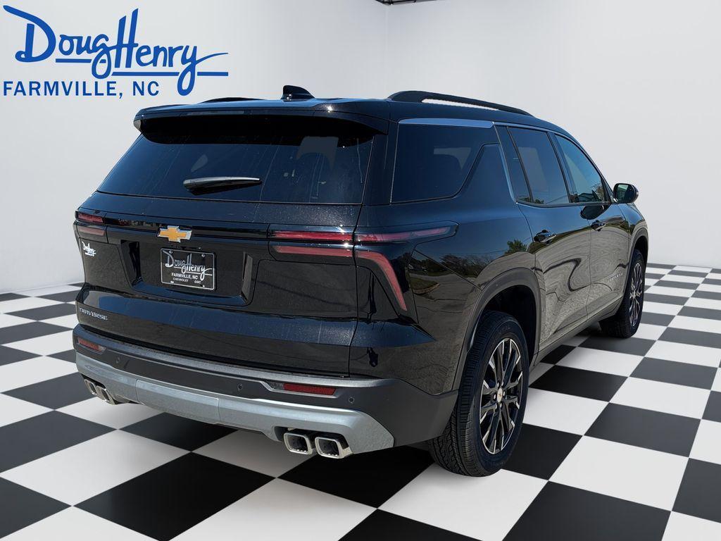 new 2026 Chevrolet Traverse car, priced at $43,973