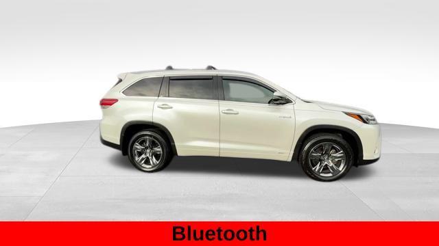used 2019 Toyota Highlander Hybrid car, priced at $34,000
