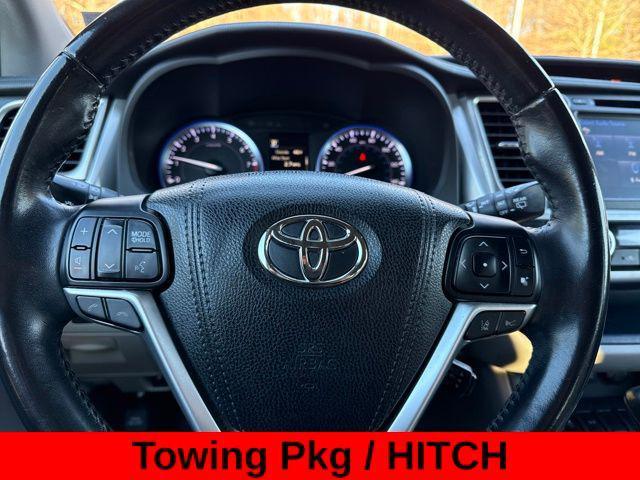 used 2017 Toyota Highlander car, priced at $18,998