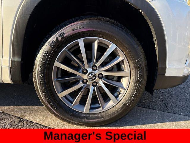 used 2017 Toyota Highlander car, priced at $18,998